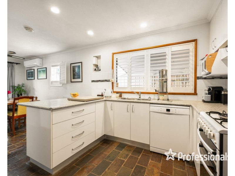 6 Lachlan Court, West Wodonga VIC 3690