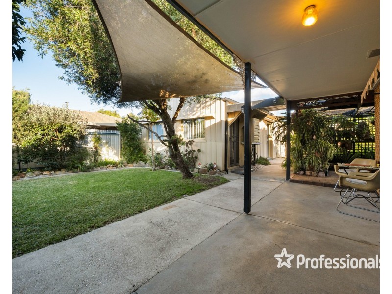 6 Lachlan Court, West Wodonga VIC 3690