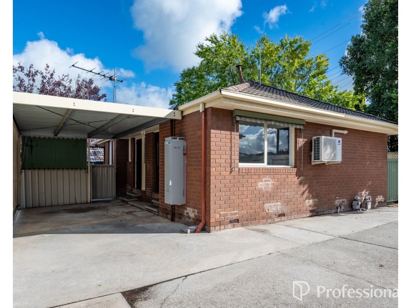 1/427 Lawrence Street, West Wodonga VIC 3690