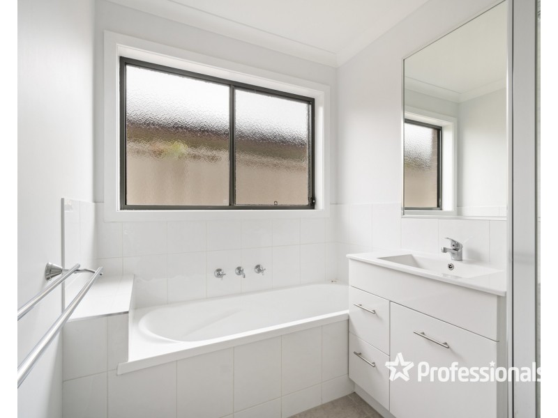 32 Kenna Street, Wodonga VIC 3690