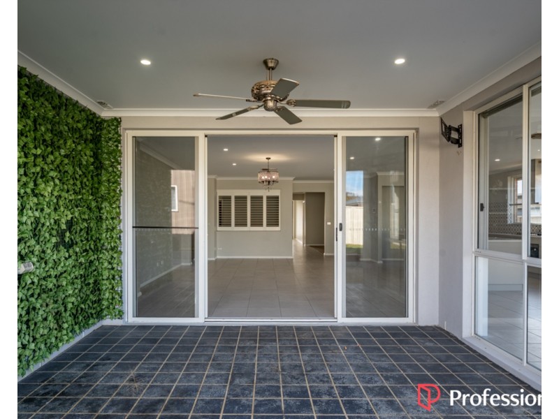 33 Erlandsen Circuit, Wodonga VIC 3690