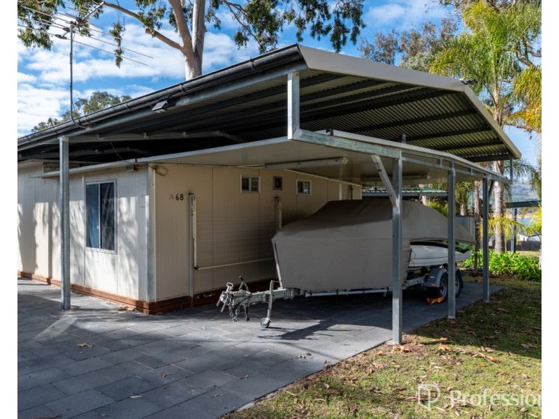Cabin 68 Lake Hume Tourist Park, Lake Hume Village NSW 3691