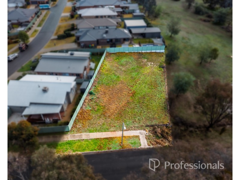 605 Chant Street, Lavington NSW 2641