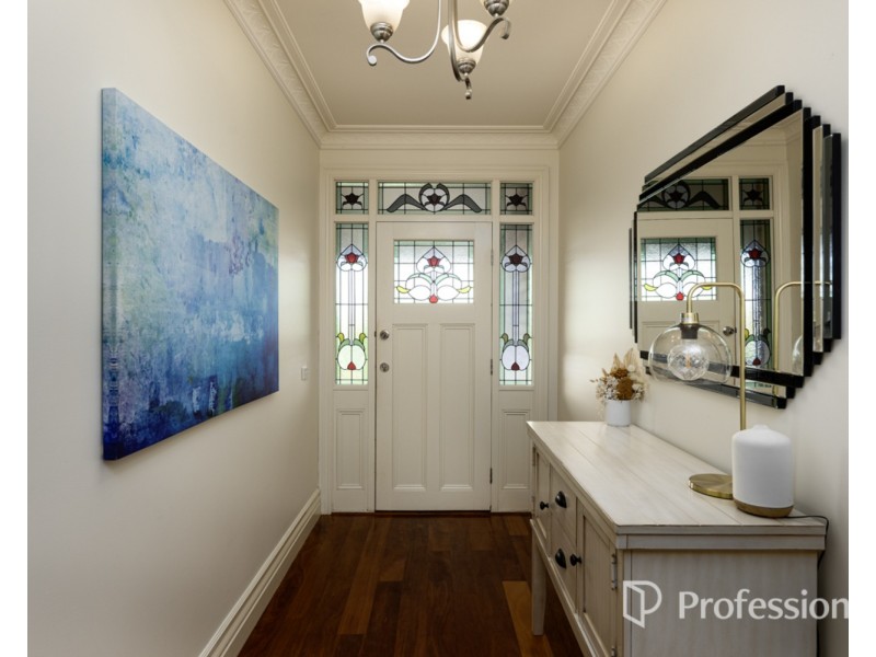 44A Avondale Drive, Wodonga VIC 3690