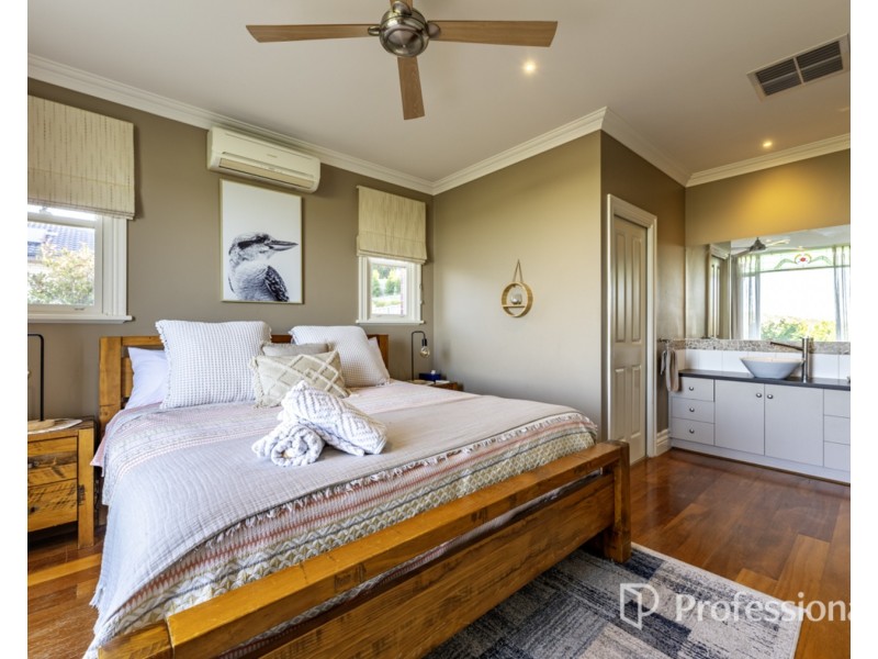 44A Avondale Drive, Wodonga VIC 3690