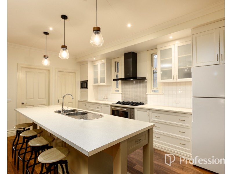 44A Avondale Drive, Wodonga VIC 3690