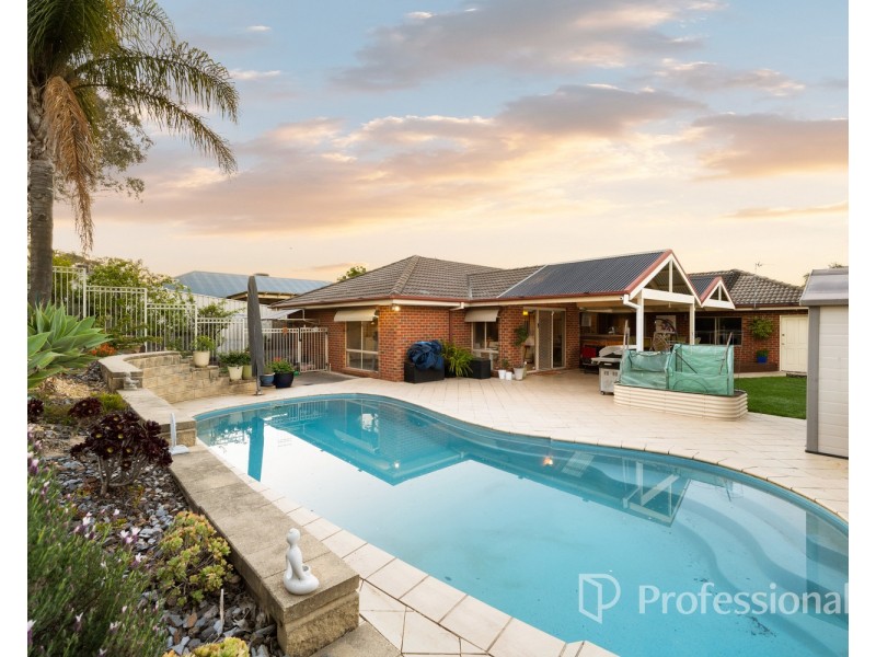 7 Inverness Street, West Wodonga VIC 3690