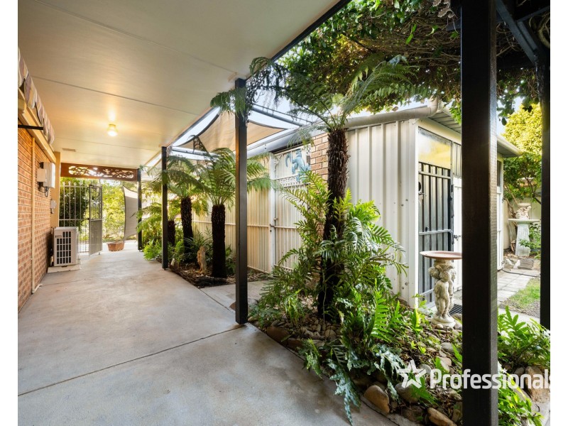 6 Lachlan Court, West Wodonga VIC 3690