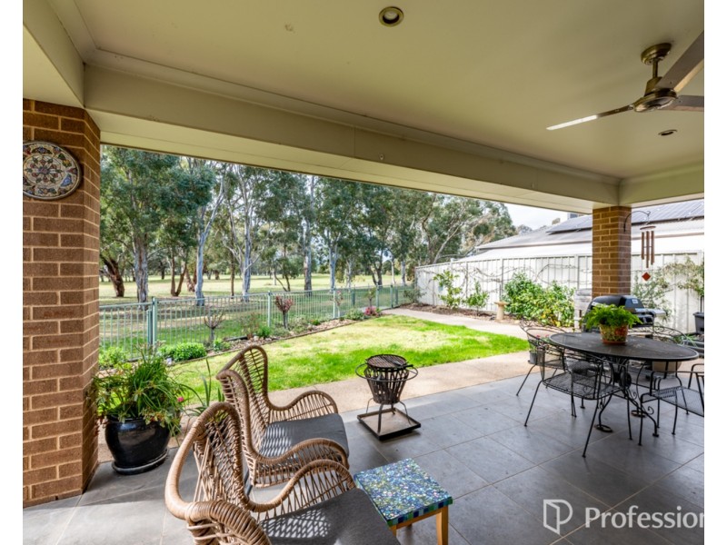 12 Cottlesloe Court, West Wodonga VIC 3690