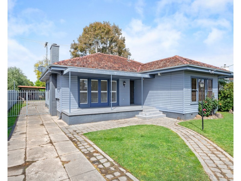 15 Woodland Street, Wodonga VIC 3690