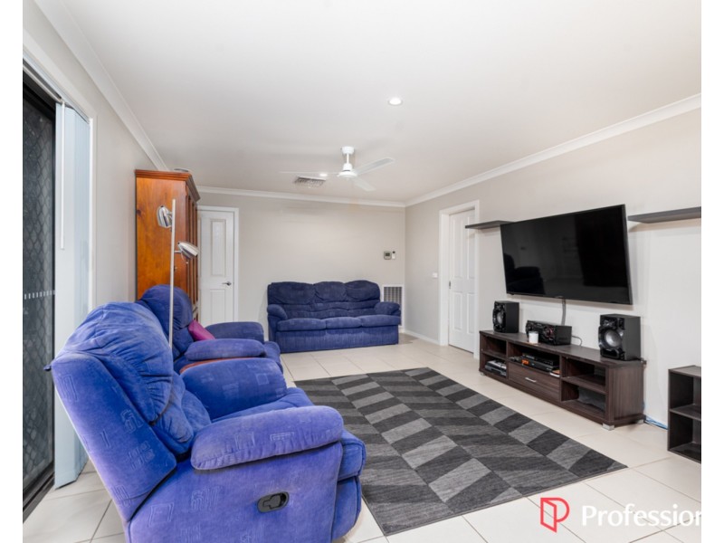 33 Axford Boulevard, Wodonga VIC 3690