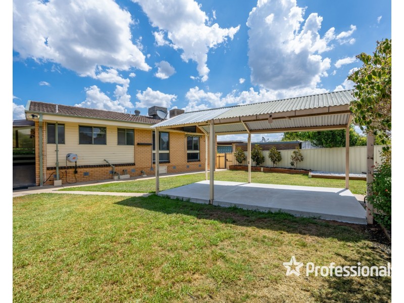 4 Elsa Court, Wodonga VIC 3690