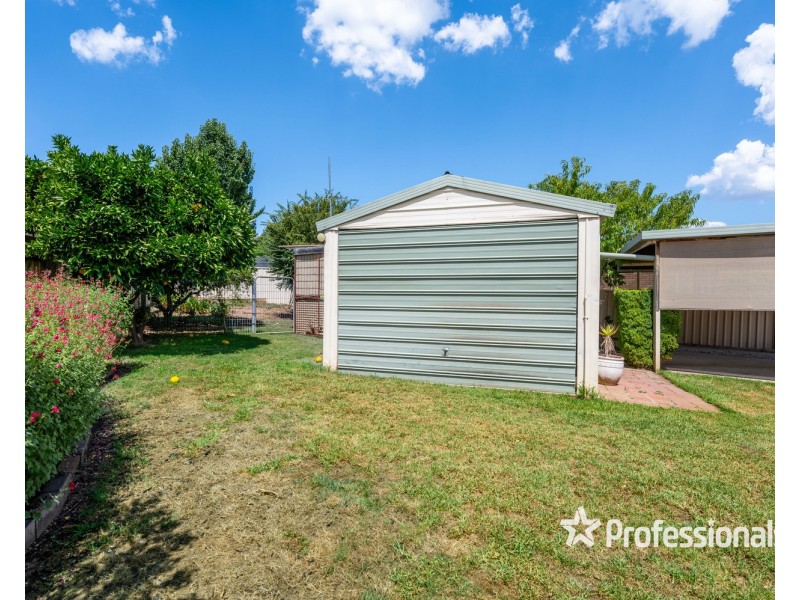 4 Elsa Court, Wodonga VIC 3690
