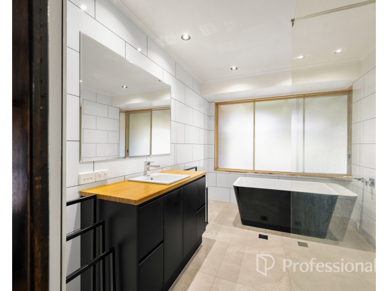 6 Fleet Street, West Wodonga VIC 3690