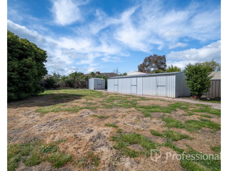 26 Epsom Road, Chiltern VIC 3683