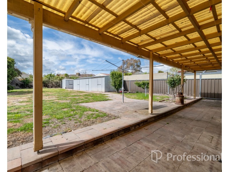 26 Epsom Road, Chiltern VIC 3683
