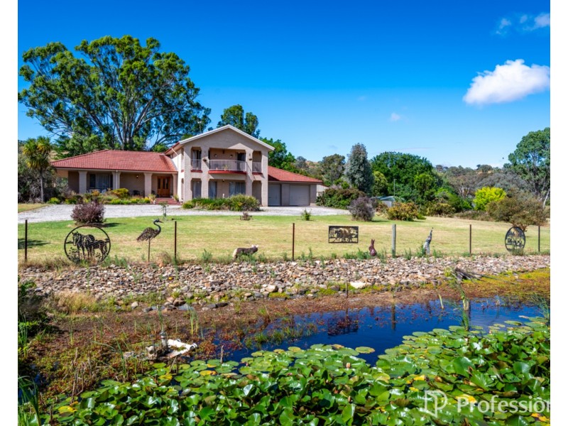 13 Innisfree Drive, West Wodonga VIC 3690