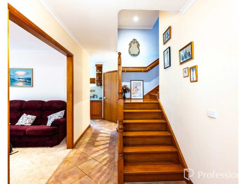 13 Innisfree Drive, West Wodonga VIC 3690