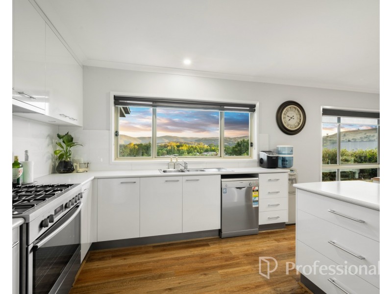 6 Gaff Court, Wodonga VIC 3690