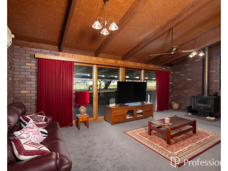 83 Huon Kiewa Road, Tangambalanga VIC 3691