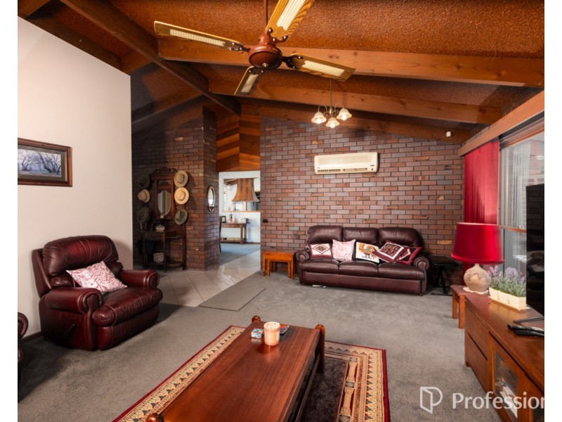 83 Huon Kiewa Road, Tangambalanga VIC 3691