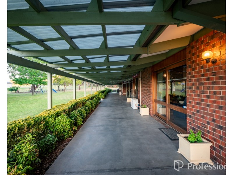83 Huon Kiewa Road, Tangambalanga VIC 3691