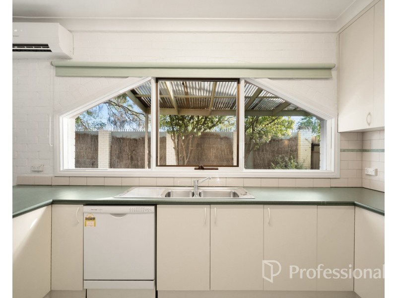 1/320 Lawrence Street, West Wodonga VIC 3690