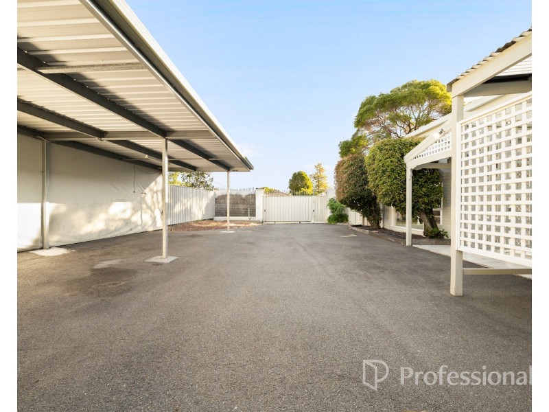 1/320 Lawrence Street, West Wodonga VIC 3690
