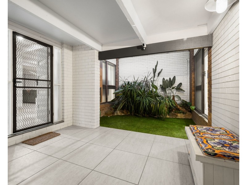 536 Moffat Street, Lavington NSW 2641