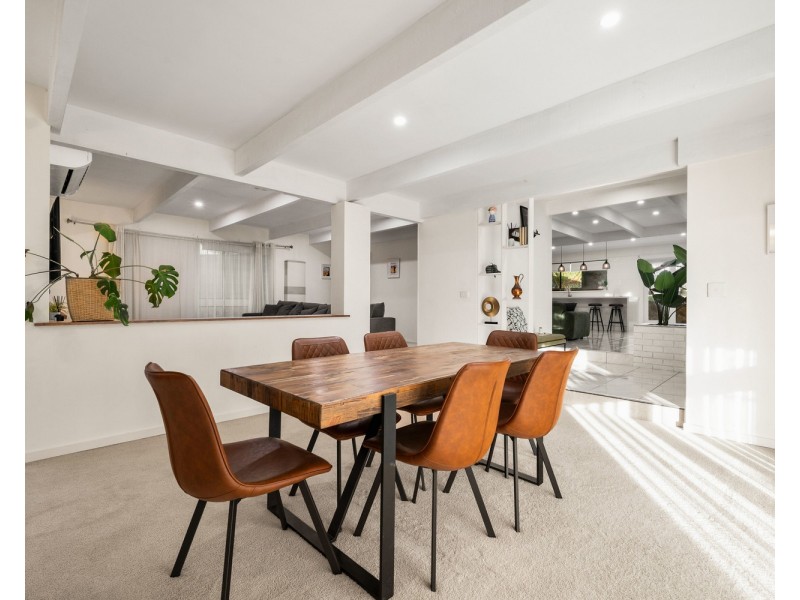 536 Moffat Street, Lavington NSW 2641