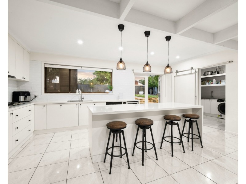 536 Moffat Street, Lavington NSW 2641