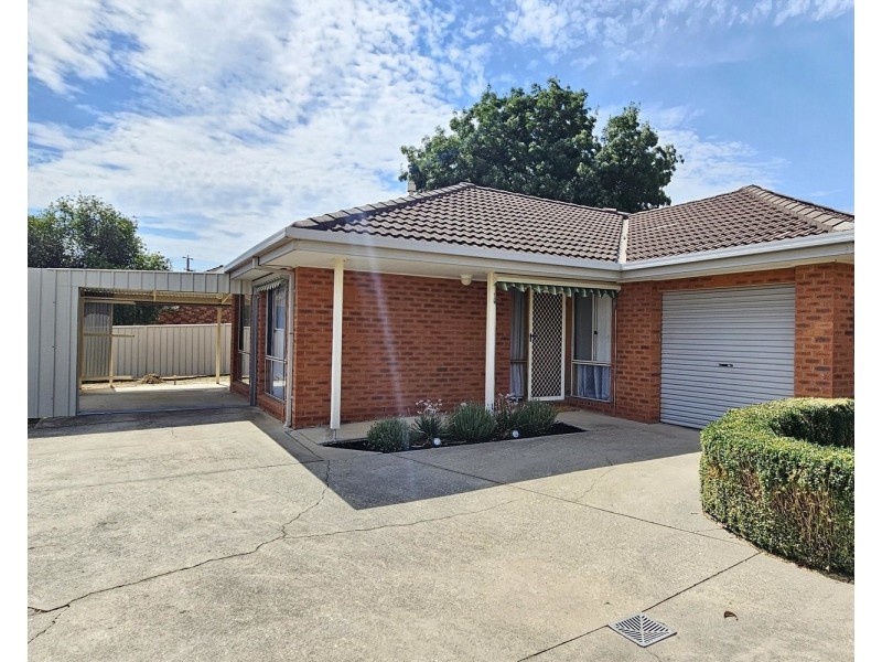 2/12 Raven Court, Wodonga VIC 3690