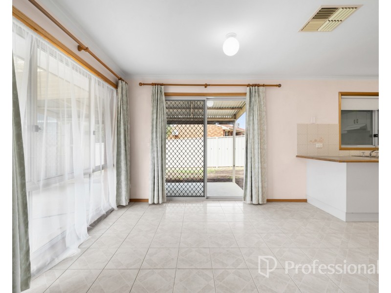 2/12 Raven Court, Wodonga VIC 3690