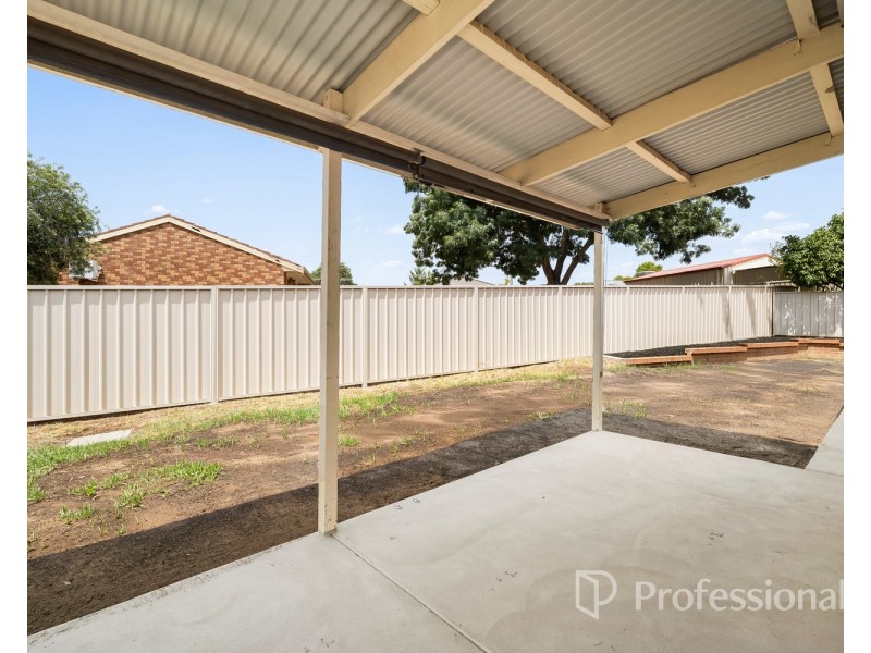 2/12 Raven Court, Wodonga VIC 3690