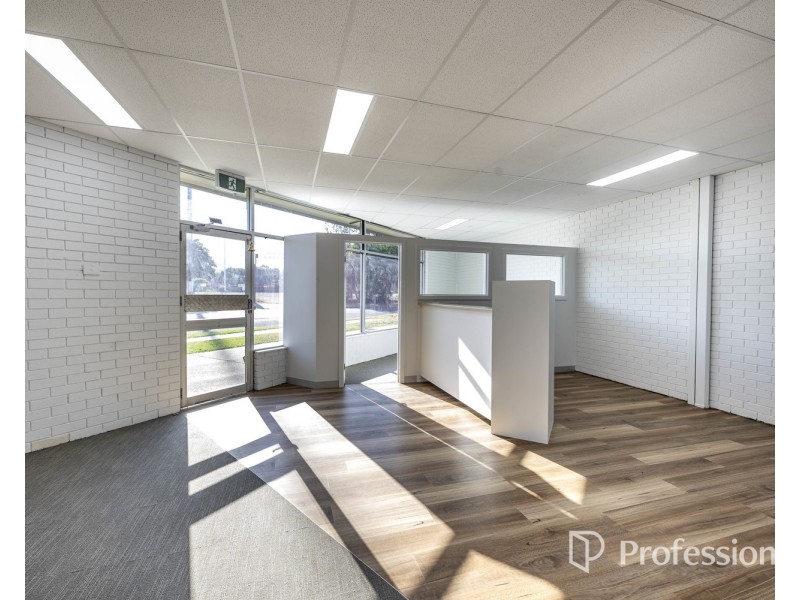 1 Alemein Court, North Albury NSW 2640