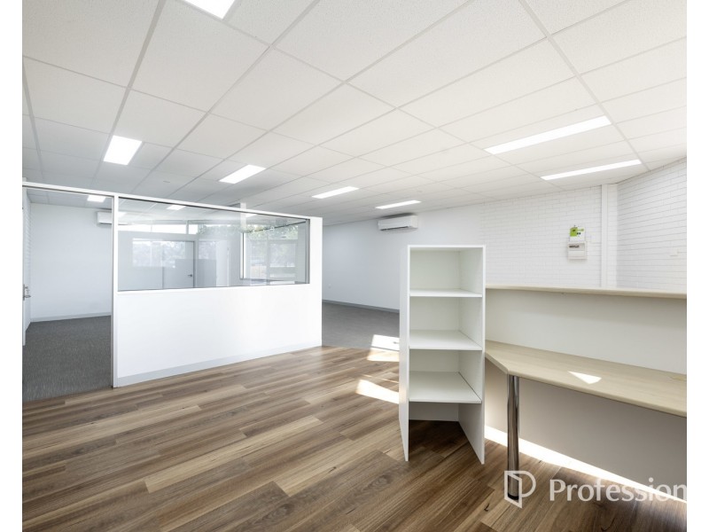 1 Alemein Court, North Albury NSW 2640