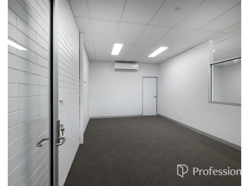 1 Alemein Court, North Albury NSW 2640