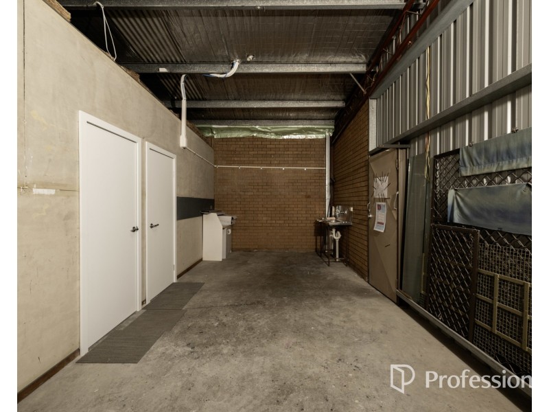 1 Alemein Court, North Albury NSW 2640