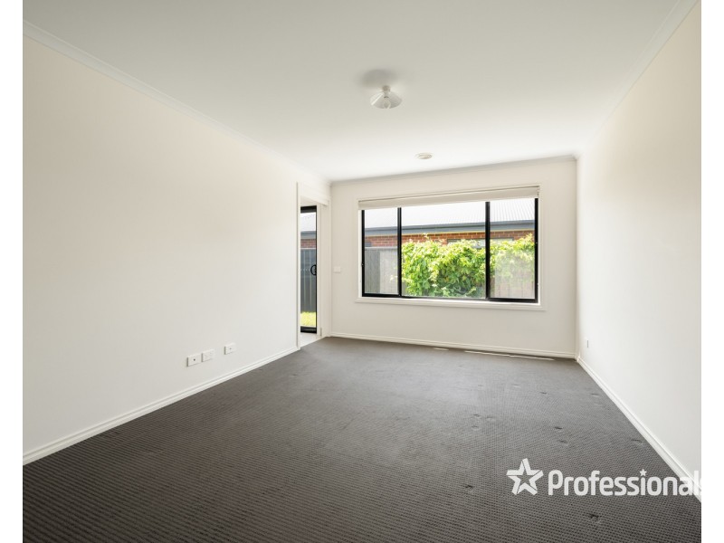 9 Loch Court, Thurgoona NSW 2640