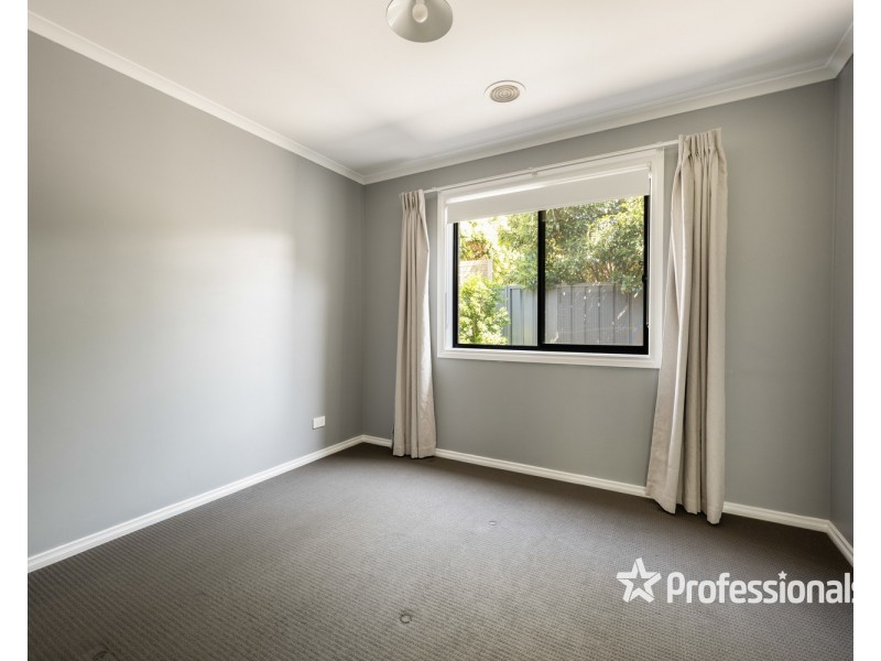 9 Loch Court, Thurgoona NSW 2640