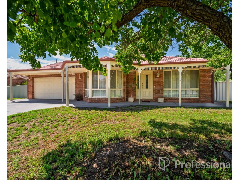 16 Glen Avon Terrace, Wodonga VIC 3690