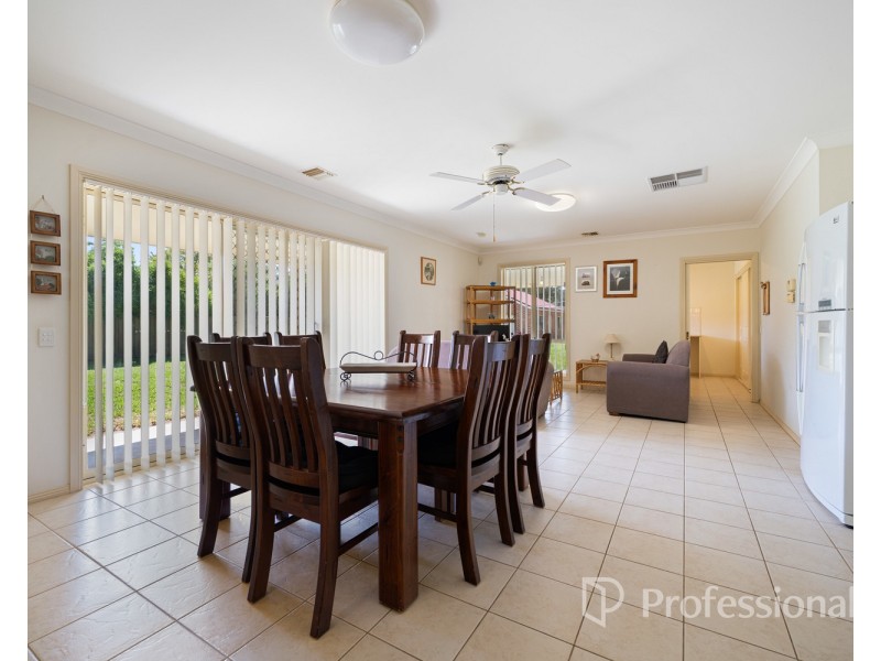 16 Glen Avon Terrace, Wodonga VIC 3690