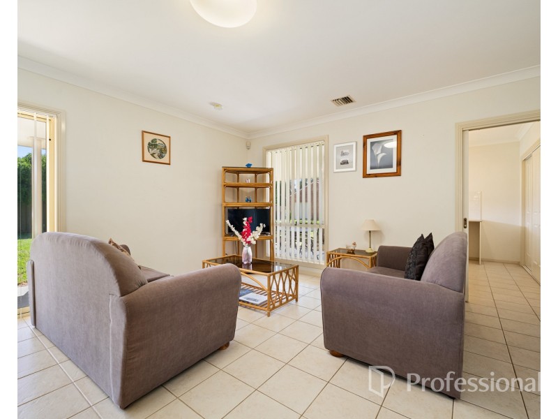 16 Glen Avon Terrace, Wodonga VIC 3690