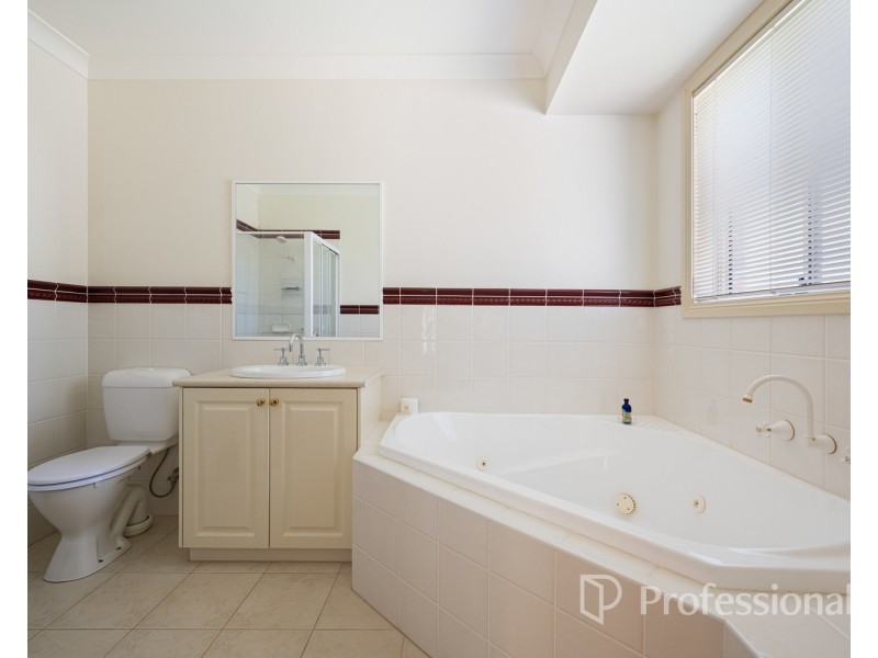 16 Glen Avon Terrace, Wodonga VIC 3690