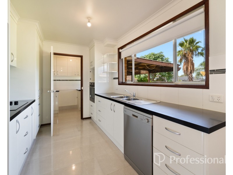 20 Serpentine Avenue, West Wodonga VIC 3690