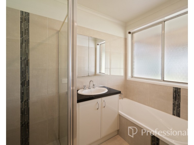 20 Serpentine Avenue, West Wodonga VIC 3690