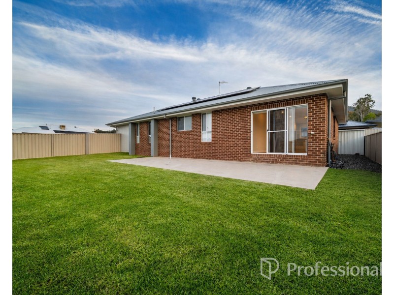 11 Baylis Street, Baranduda VIC 3691