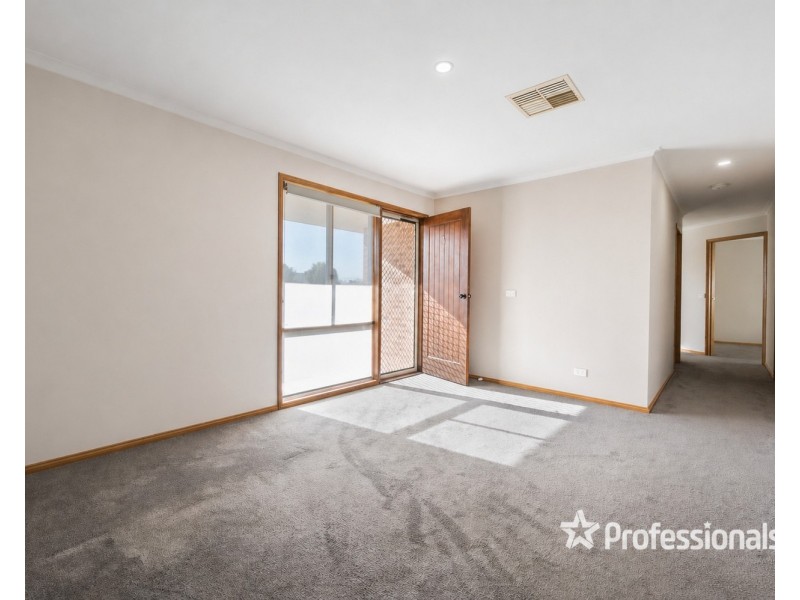 1/12 Raven Court, Wodonga VIC 3690