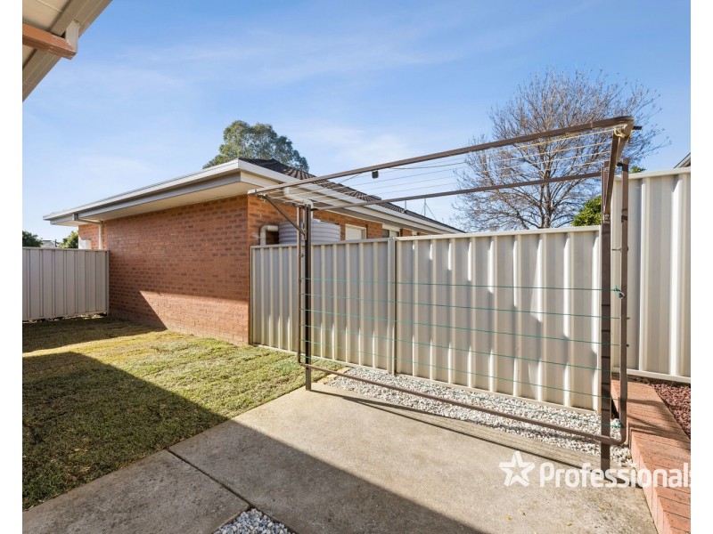 1/12 Raven Court, Wodonga VIC 3690