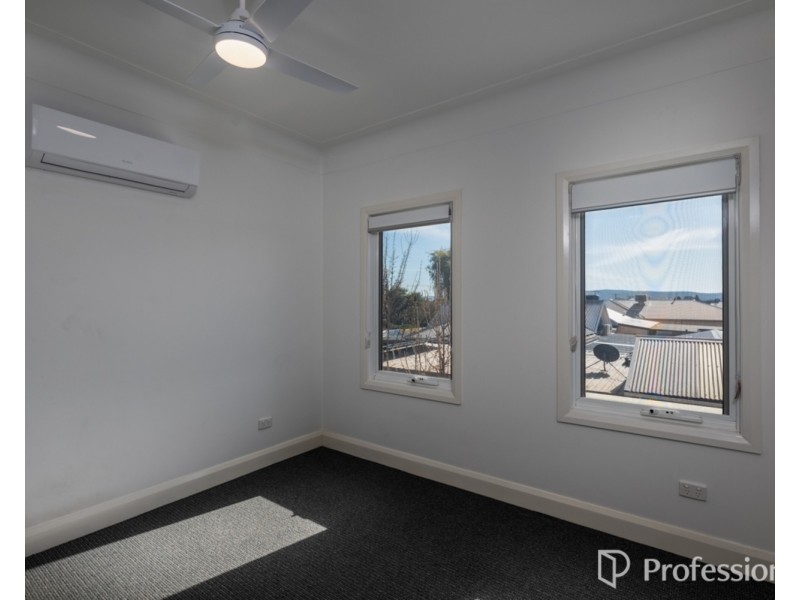 2/76 Charles Street, Wodonga VIC 3690